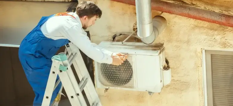 تنظيف تكييف مركزي رأس تنورة تنظيف تكييف مركزي رأس تنورة
