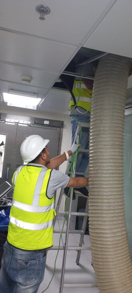 دليل-شامل-حول-خدمات-صيانة-المكيفات-المركزية-بالظهران-حلول-احترافية-لأداء-مثالي-20261020-154129 دليل شامل حول خدمات صيانة المكيفات المركزية بالظهران: حلول احترافية لأداء مثالي